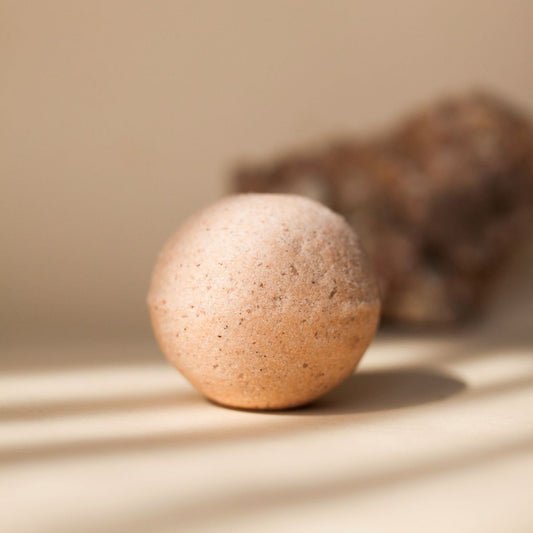 Musująca kula do kąpieli, pomarańcza-wanilia, 140 g, Laboratorium Dobrego Nastroju